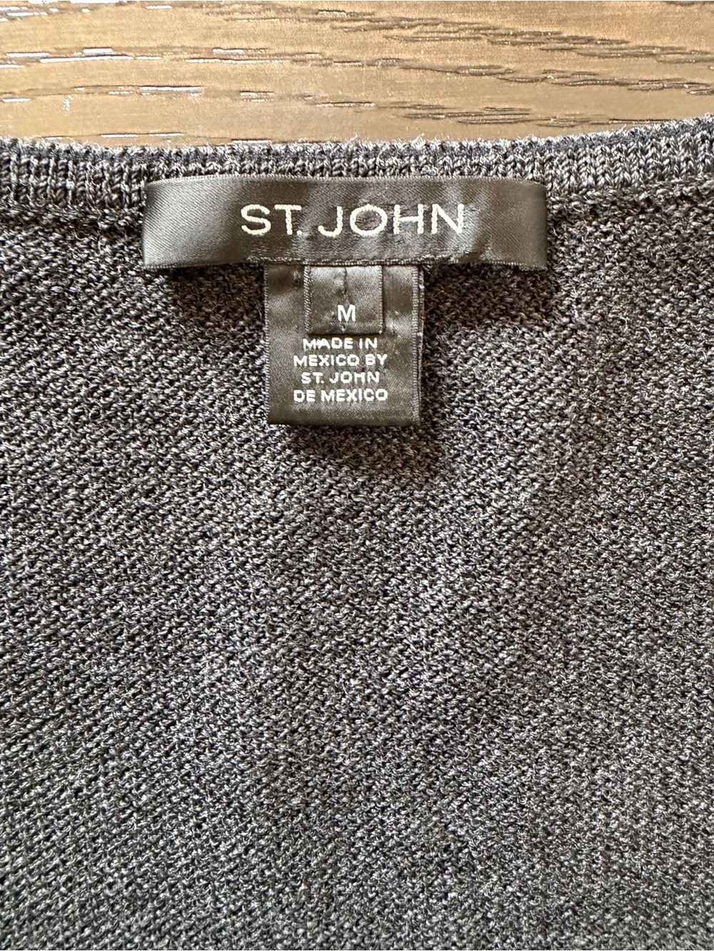 St. John Gray Sleeveless Knit Shell Top - Picture 2 of 4